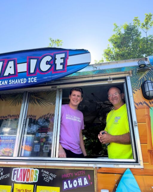 Food Truck Alley wouldn’t have been complete without the incredible food trucks that served up delicious eats all season long! 🌮🍔🍧

From returning favorites to new vendors, each food truck helped make every gathering at Holly Springs Town Center one to remember. Which food truck was your favorite this season? Let us know in the comments!
.
.
.
#HollySpringsTownCenter #FoodTruckAlley #CherokeeCountyGA #AtlantaFoodTrucks #SupportLocal